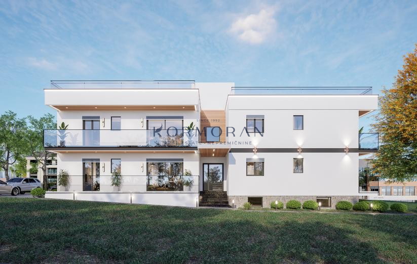 Čudovit manjši objekt v bližini Umaga